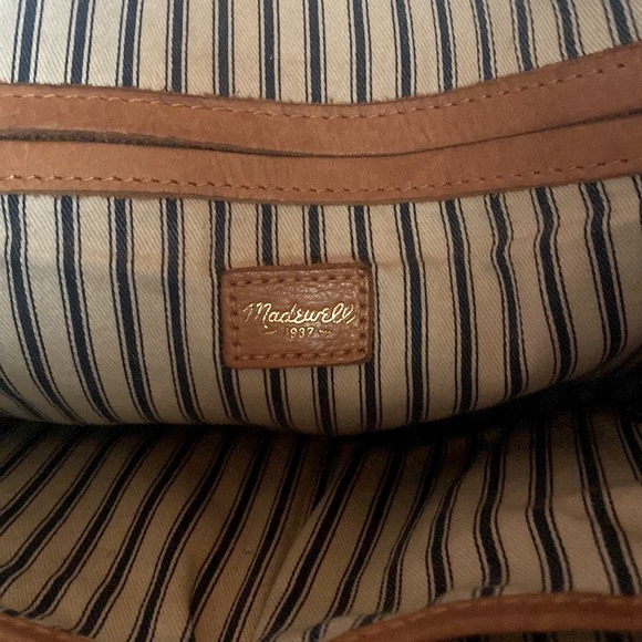 Vintage Madewell Distressed Leather Structured Tote - Picture 5 of 6